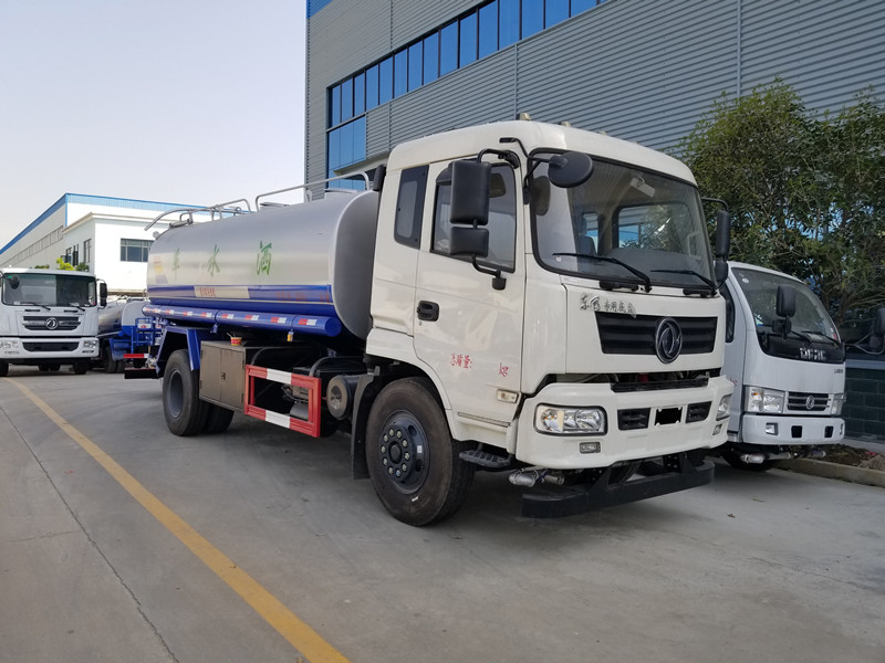 D913東風14噸灑水車