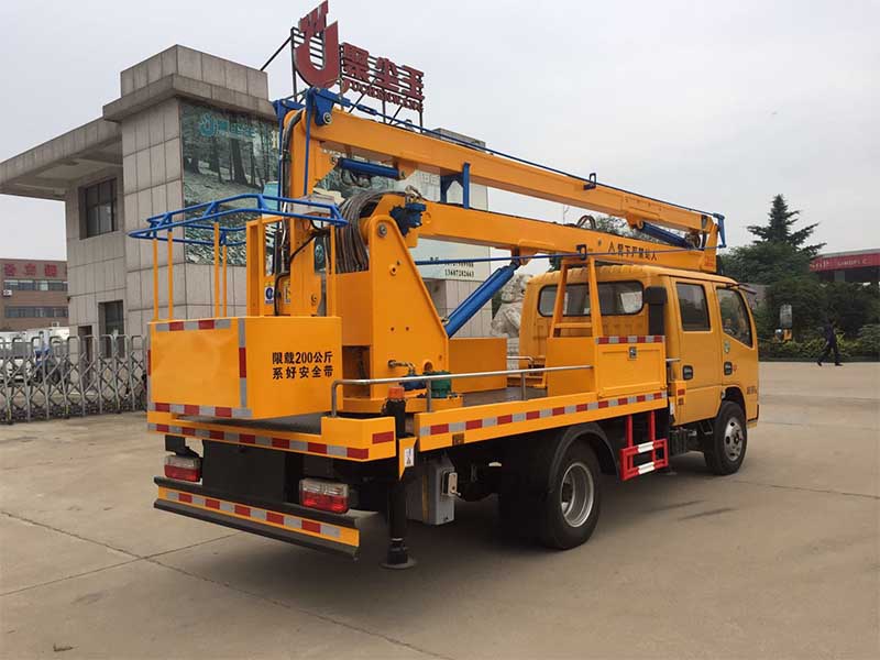 東風(fēng)雙排16米高空作業(yè)車(chē)
