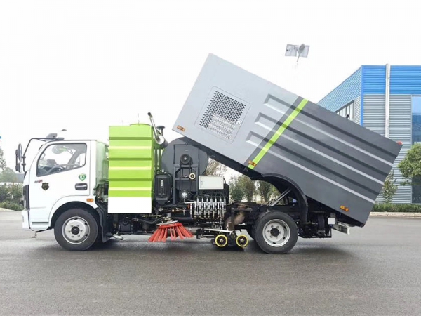 東風大多利卡5水/5塵洗掃車(國六)