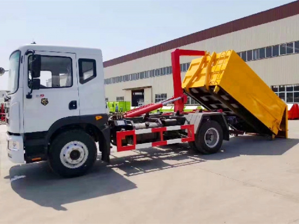 東風多利卡D9國六車廂可卸(鉤臂)垃圾車