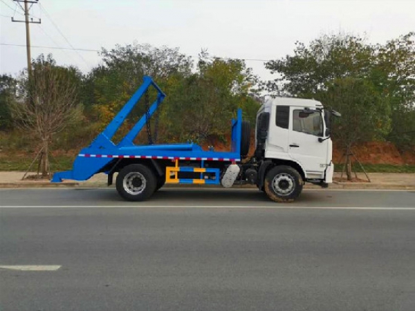 東風(fēng)天錦國六8~12方擺臂式垃圾車