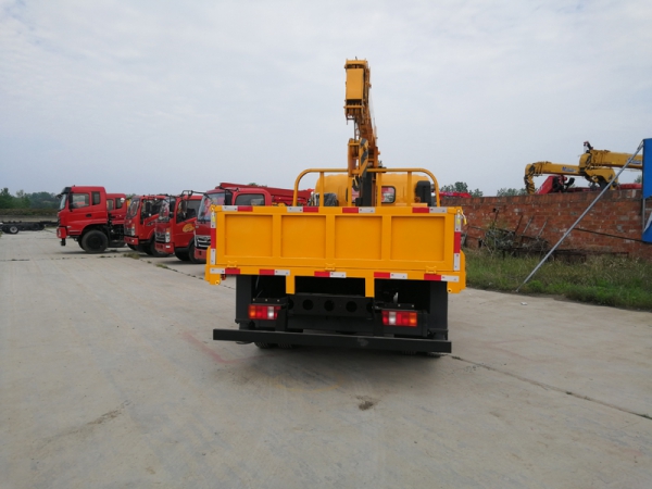 重汽豪曼藍牌/黃牌5噸隨車吊