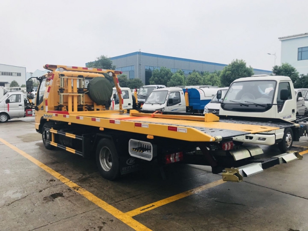 國(guó)六江淮康玲藍(lán)牌一拖二清障車