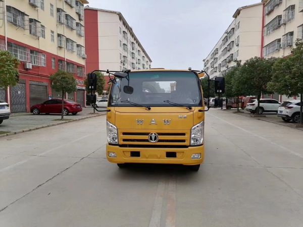 國(guó)六奧馳藍(lán)牌清障車