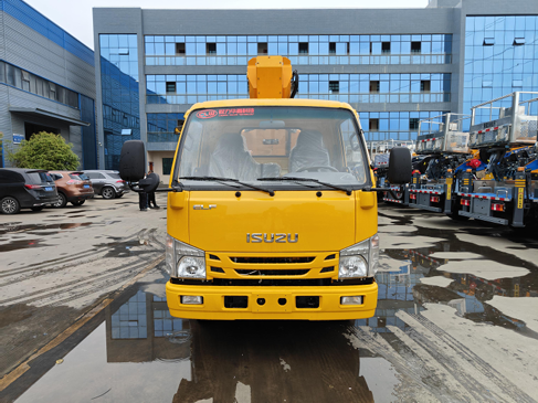 28米慶鈴五十鈴藍牌直臂高空作業車